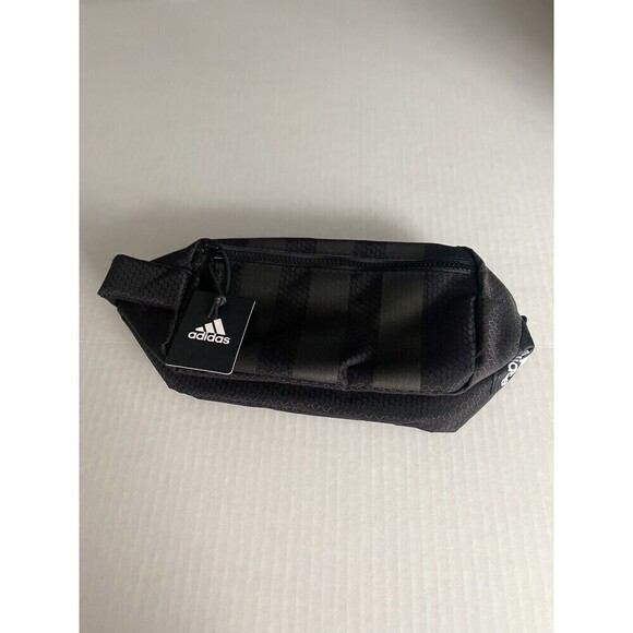 Adidas Team Toiletry Travel Kit Bag Black B172 uisex New with Tags 5143992 - Picture 5 of 16